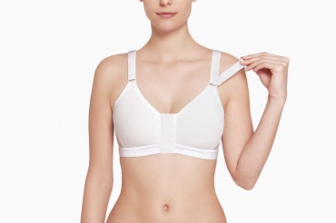 Breast Surgery and Post-Surgery Bras: Everything You Need to Know - RECOVA®